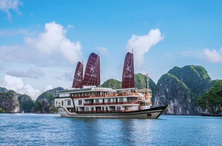 Heritage Line Ylang Cruise Halong bay and Lan Ha Bay